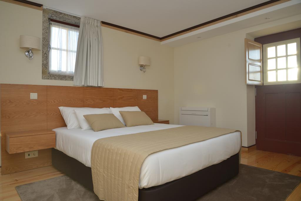 Casa Cachada Guest House Braga Room photo