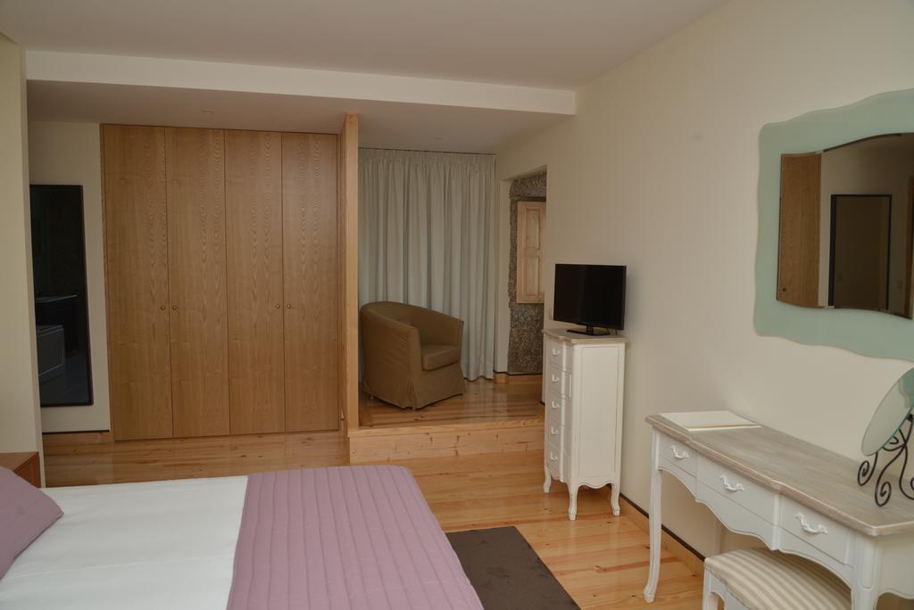 Casa Cachada Guest House Braga Room photo