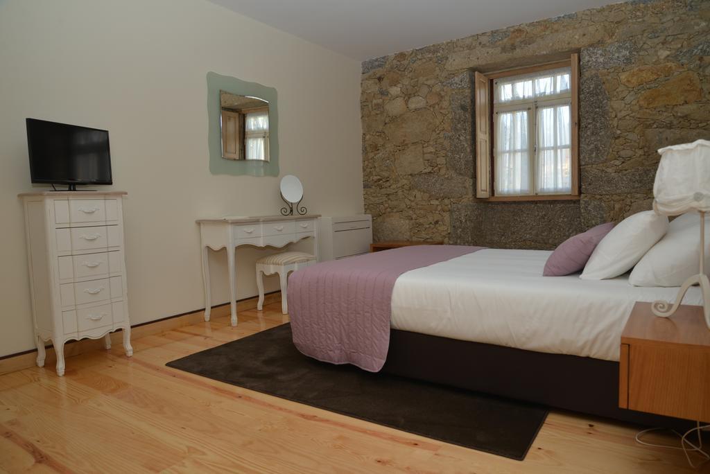 Casa Cachada Guest House Braga Room photo