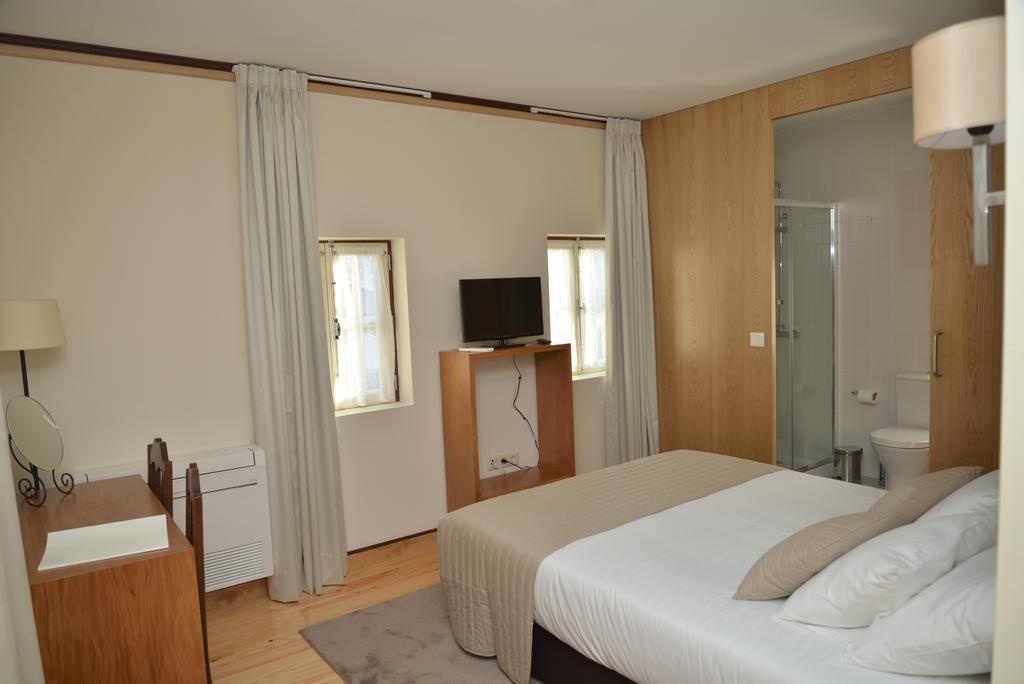 Casa Cachada Guest House Braga Room photo